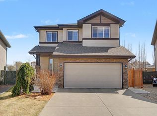 45 Vega Ave, Spruce Grove, AB T7X 4R8