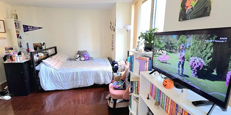 Rented by Douglas Elliman | media 3