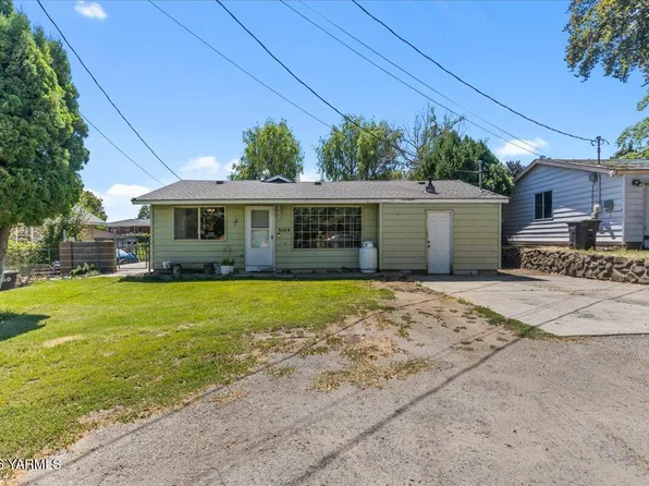 3104 Englewood Ave, Yakima, WA 98902
