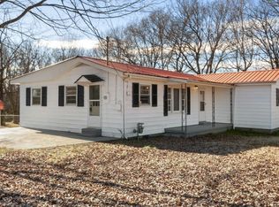 1008 Glendale Rd, White Bluff, TN 37187