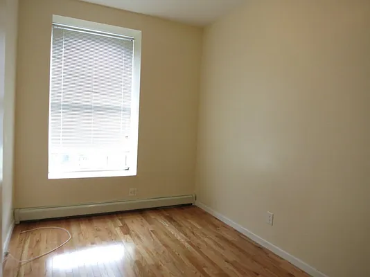 Rented by Bohemia Realty Group | media 14