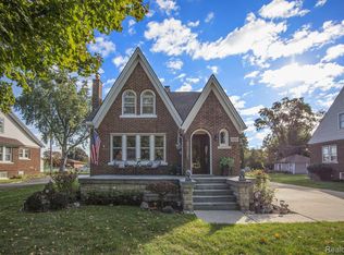44850 Malow Ave, Sterling Heights, MI