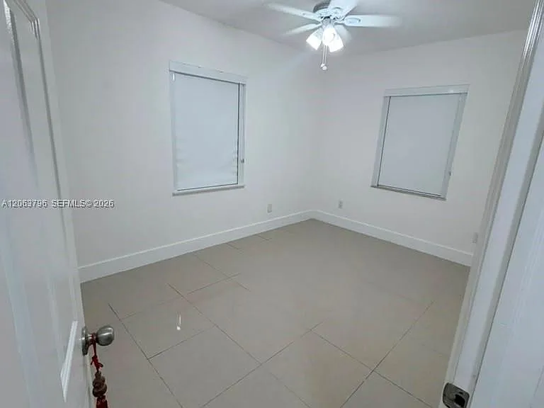 14560 Fillmore St — Photo 17