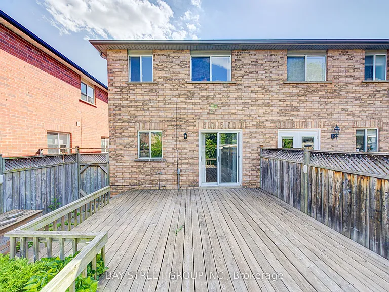 1833 Hobson Dr — Photo 49