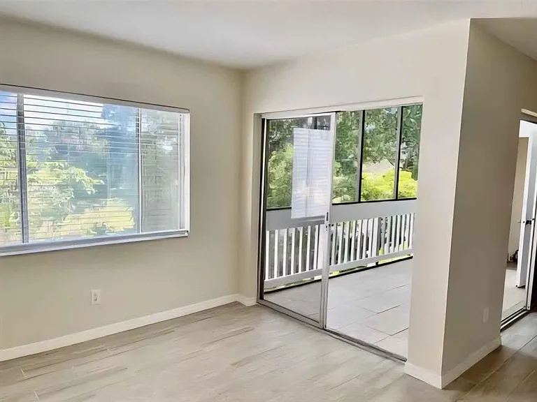 831 N Keene Rd #C — Photo 10