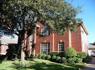 4926 Plantation Run Dr, Sugar Land, TX 77478