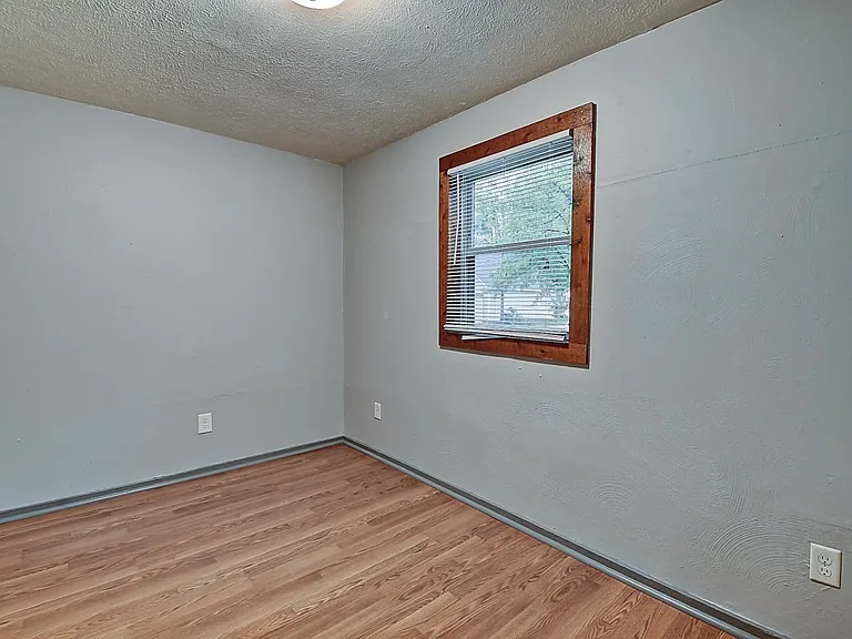 1023 S State Ave #3 — Photo 13