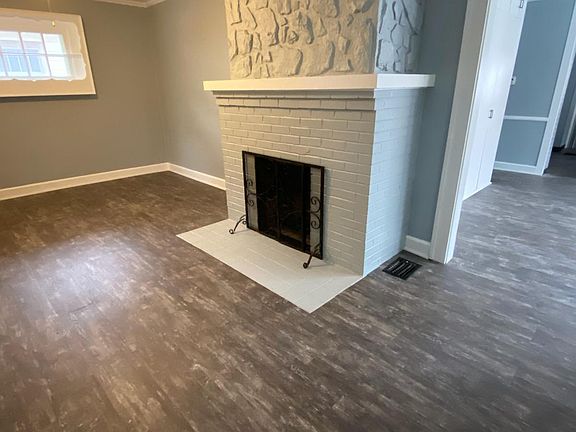 2nd image of 41 S Gladstone Ave