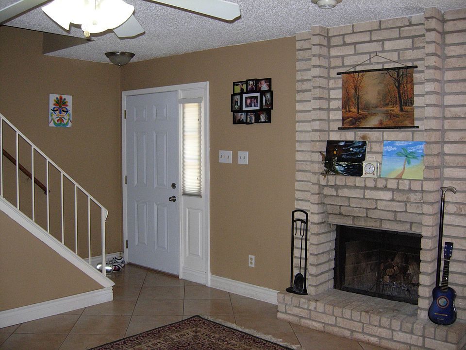 1st image of 8400 Jamestown Dr APT 302
