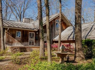 5 Lake Shore Ct, Carbondale, IL 62902