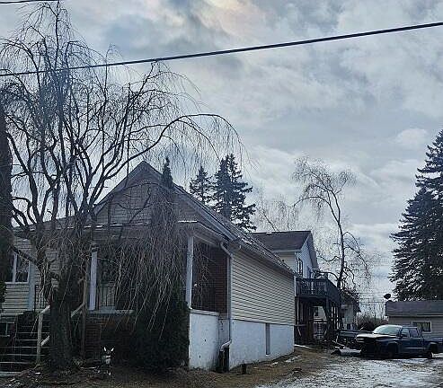 4th image of 805 Ferdinand St