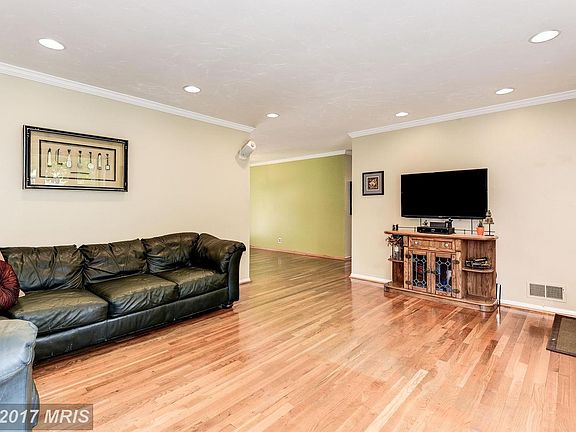 4th image of 13813 Bauer Dr