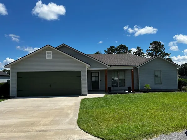 506 Beaver Street Ext, Ray City, GA 31645