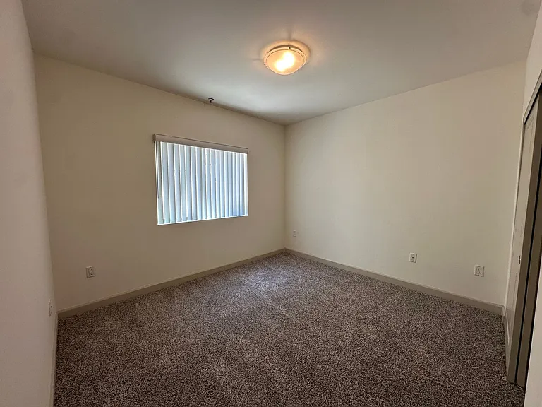 Vista Del Sol - Burbank — Photo 32