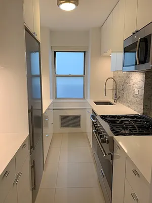 Rented by Corcoran | media 2