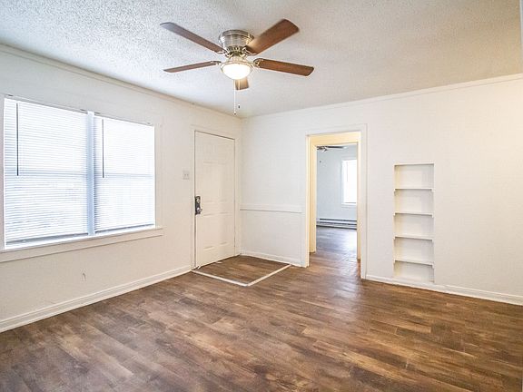 4th image of 3221 Baylor St