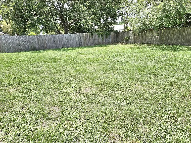 2783 Hickory Ridge Dr — Photo 8