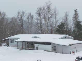 13 Halls Hill Road, Topsham, VT 05086