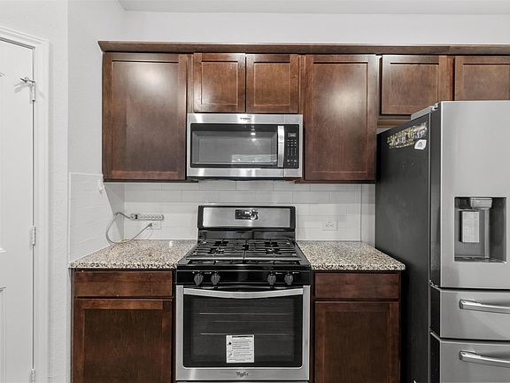 4th image of 109 Finley Rae Dr