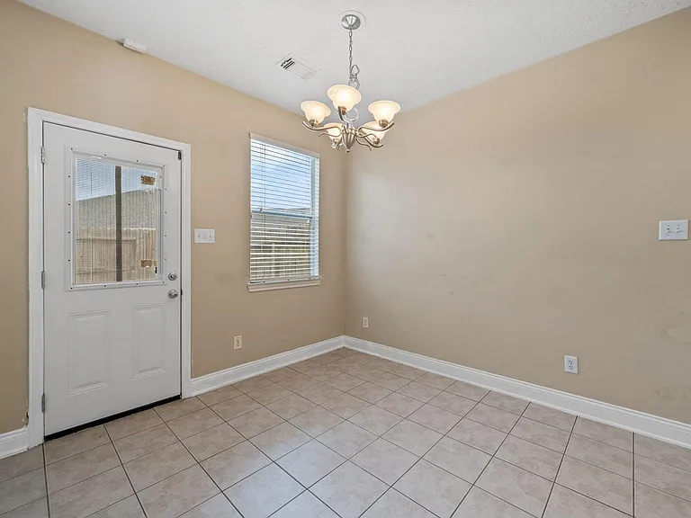8714 Thistlemoor Ln — Photo 8
