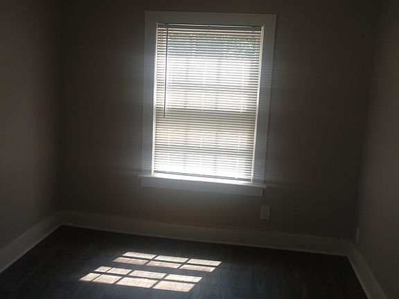 3rd image of 1013 Magnolia Dr NW #10611693