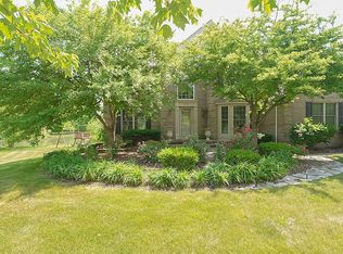 5447 Waterview Ct, Ann Arbor, MI 48108