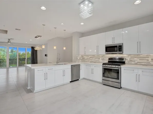 2900 NE 12th Terrace #6, Oakland Park, FL 33334