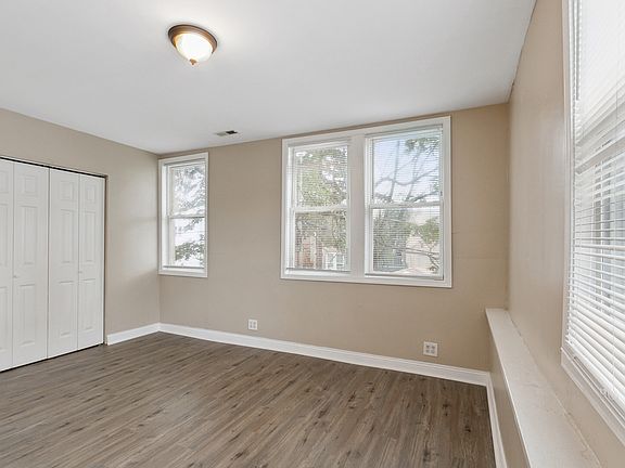 2nd image of 5600 S Wolcott Ave #2R