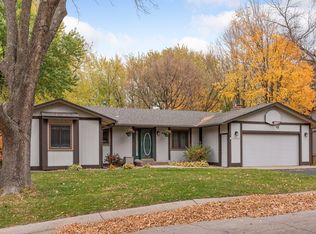 112333 Chatfield Ct, Chaska, MN 55318