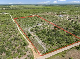 3882 Dry Creek Rd, Lockhart, TX 78644