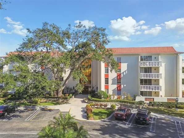 2650 Pearce Dr Unit 301, Clearwater, FL 33764