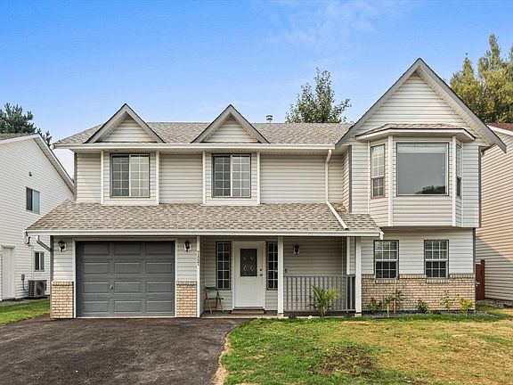 2nd image of 7487 Garnet Dr