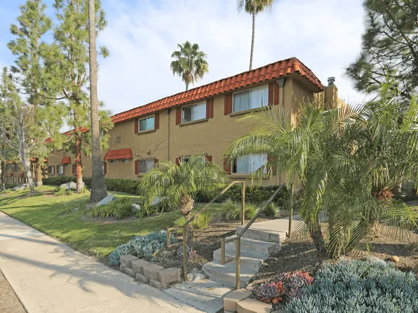 Carlton Heights Villas