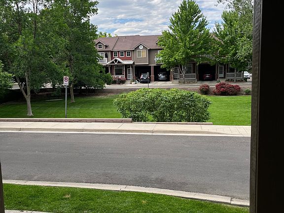 You're steps away from a neighborhood park, and sidewalks make for lovely daily stroll while enjoying the beautiful Colorado weather. Perfect for dog lovers!