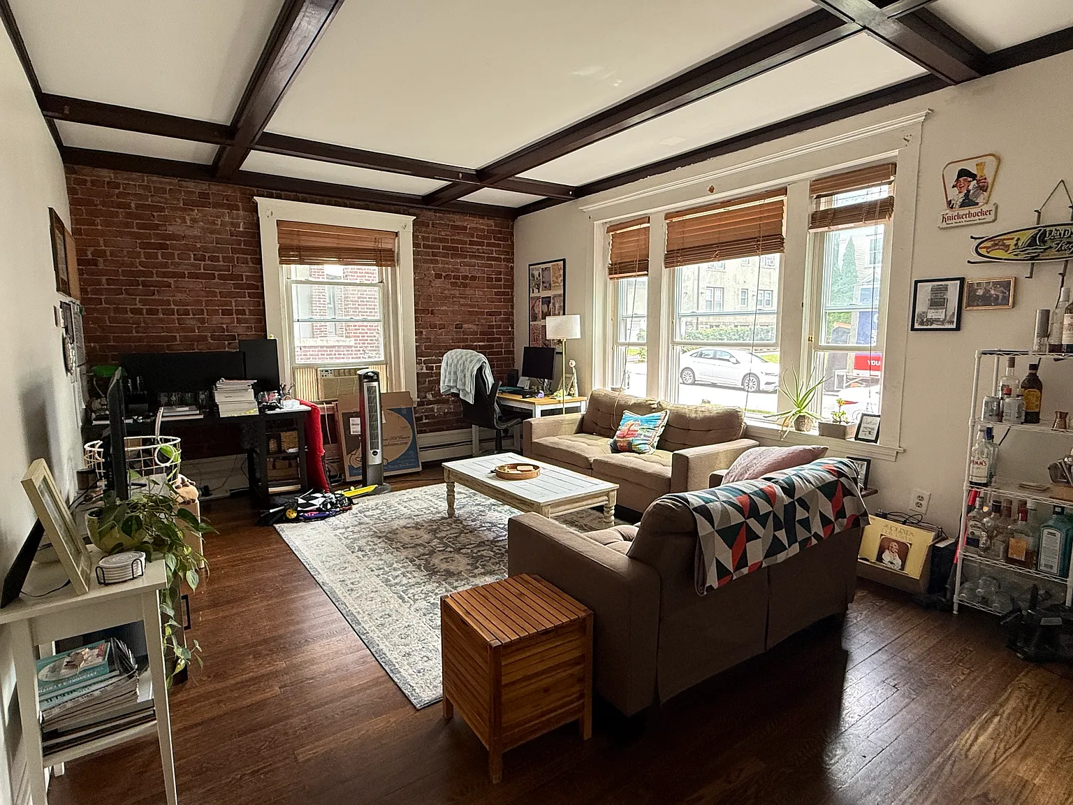 2 bed, 800 sqft, $2,700 — Photo 3