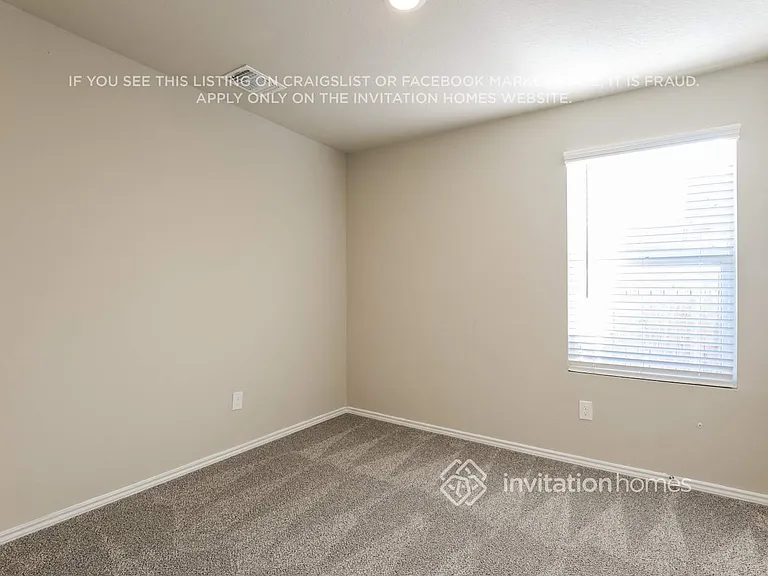 7307 Alcazar Gate — Photo 13