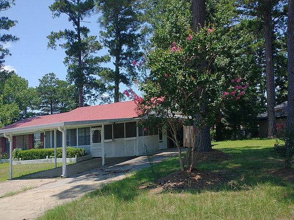 2nd image of 106 Valley Hill Dr