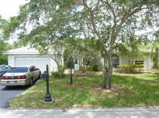 5940 NW 99th Ave, Parkland, FL 33076