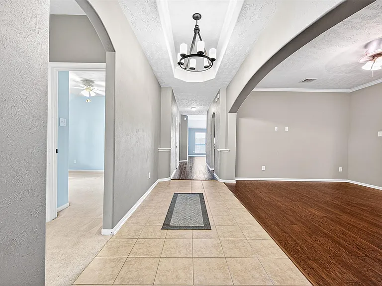 24822 Diamond Run Ct — Photo 10