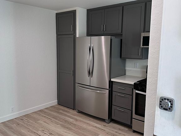 4th image of 2801 E Harbor Blvd