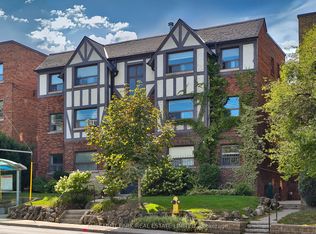 1648 Bathurst St #5, Toronto, ON M5P3J7
