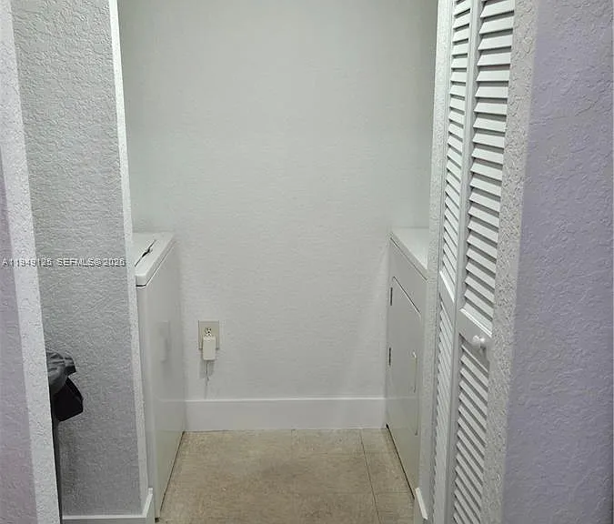 2101 Belmont Ln #2101 — Photo 14