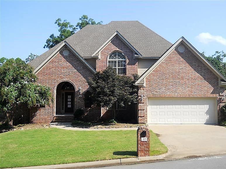 1st image of 315 Wellington Woods Loop
