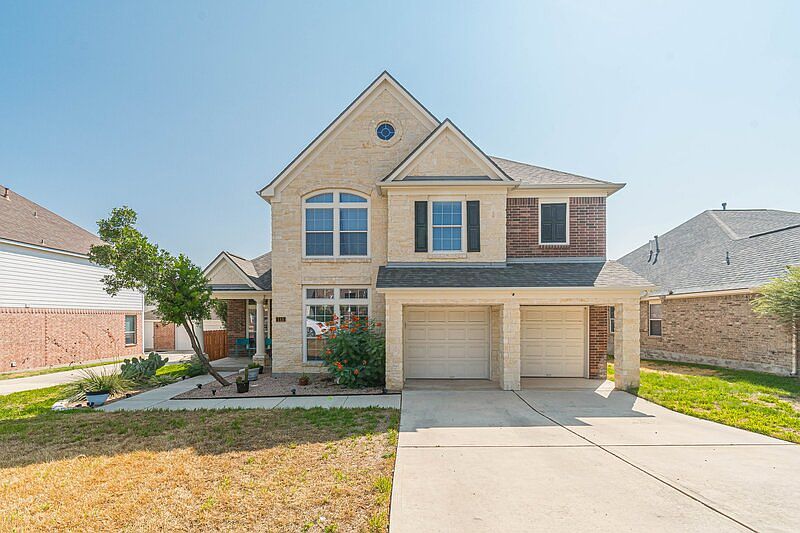 1st image of 115 Knights Cross Dr