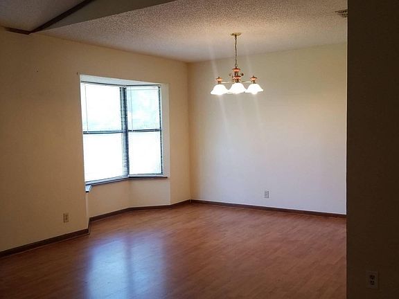 5th image of 6026 Blank Dr W