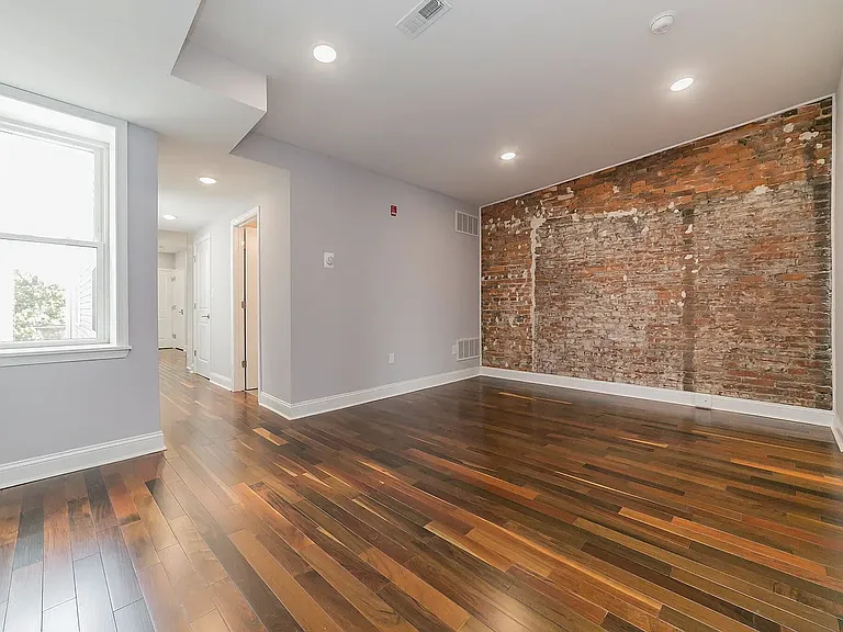 2521 Cecil B Moore — Photo 60