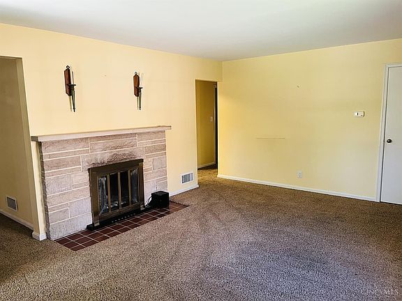 4th image of 5579 Sunnywoods Ln