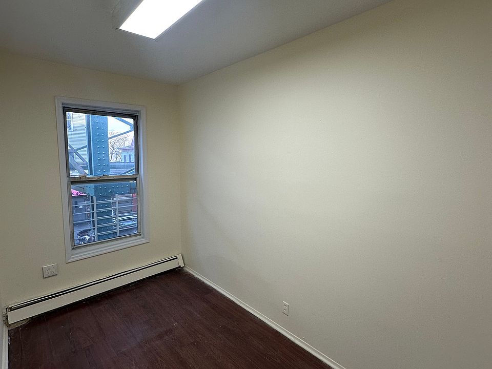 2nd image of 117-10 Jamaica Ave #2A
