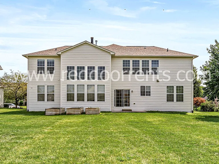 4712 Pebblepointe Pass — Photo 39
