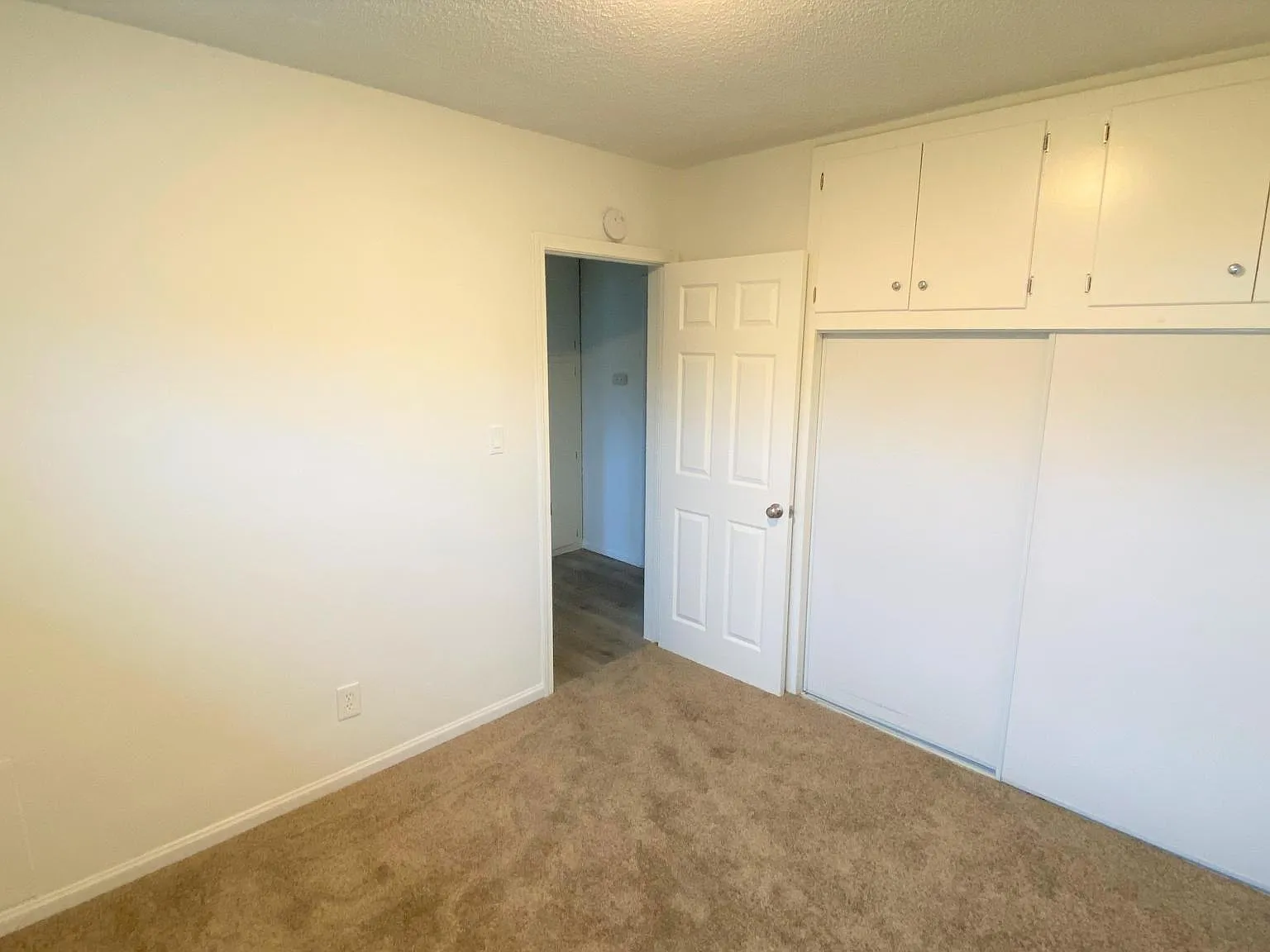 2 bed, 600 sqft, $1,695 — Photo 4